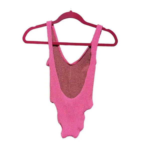 Bound Eye Mara One Piece - Picture 4 of 7